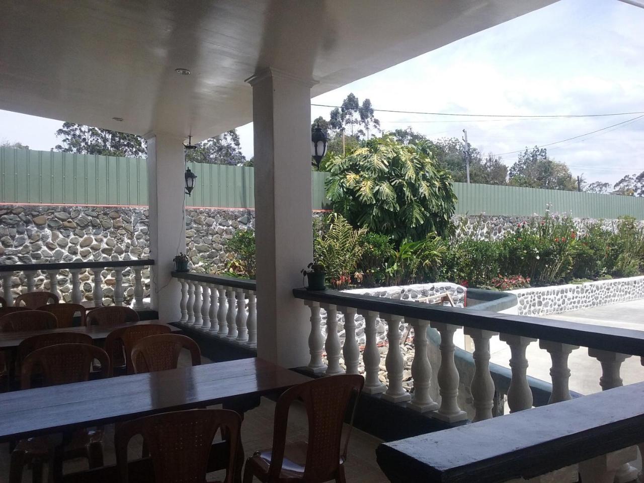 Mcroyal Hotel Mount Hagen Exterior photo