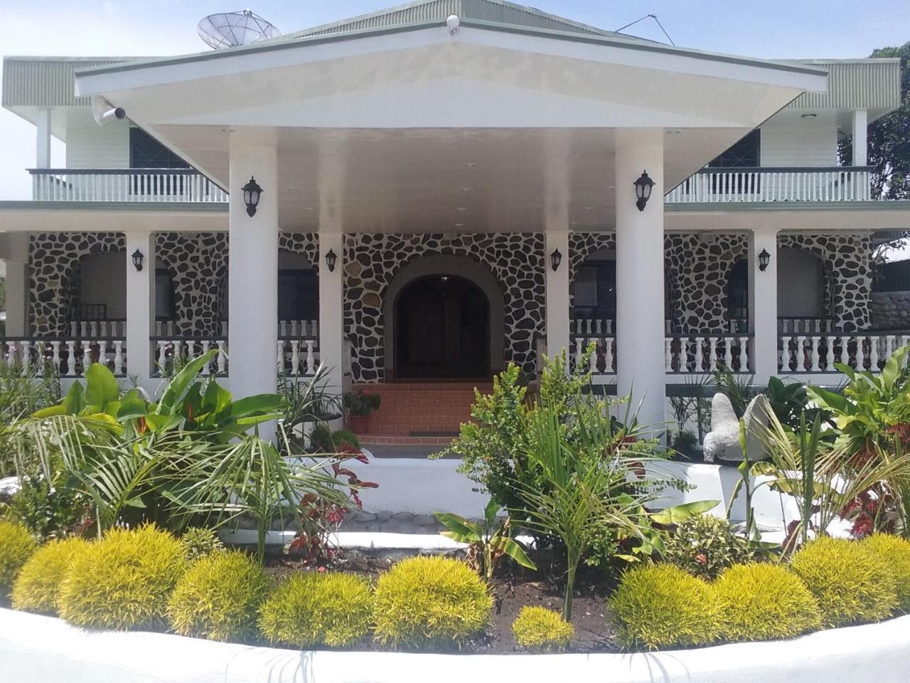 Mcroyal Hotel Mount Hagen Exterior photo