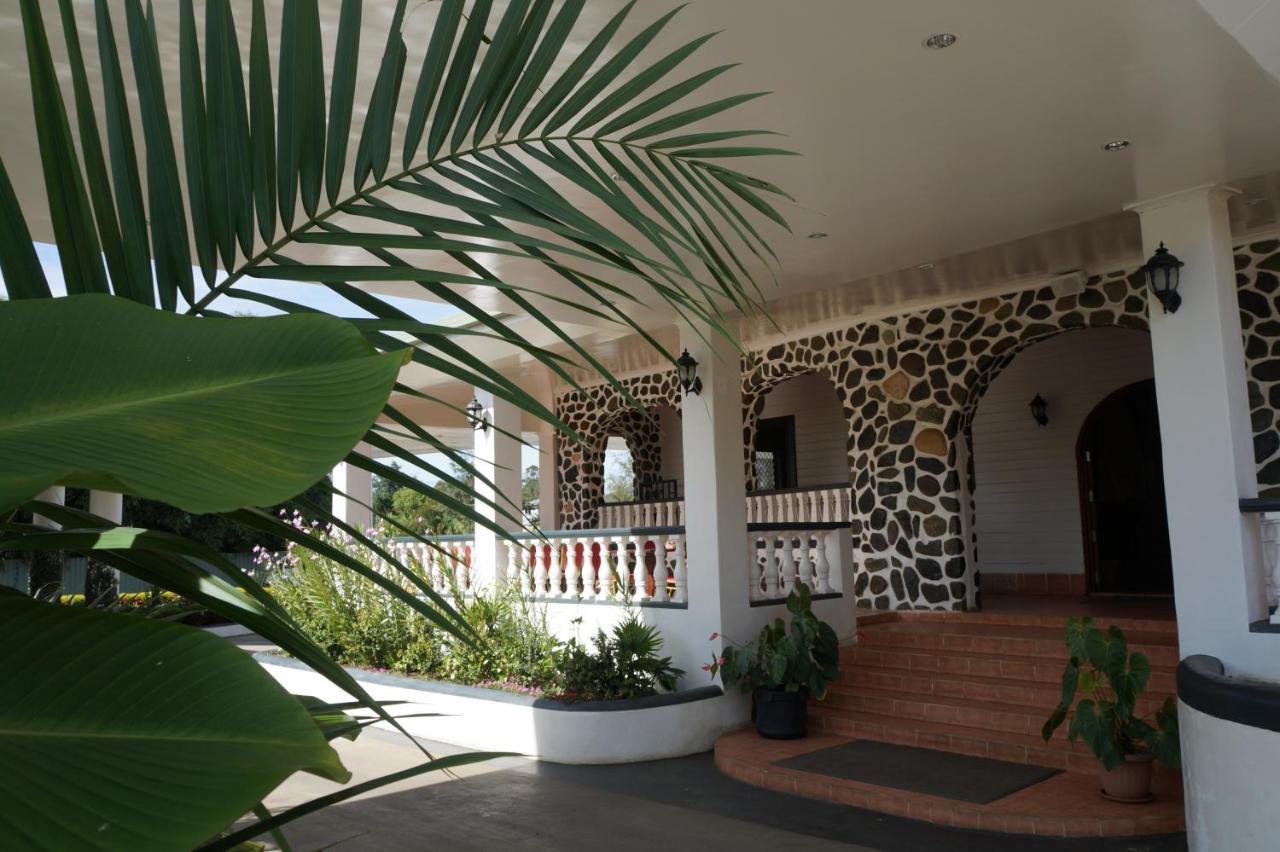 Mcroyal Hotel Mount Hagen Exterior photo